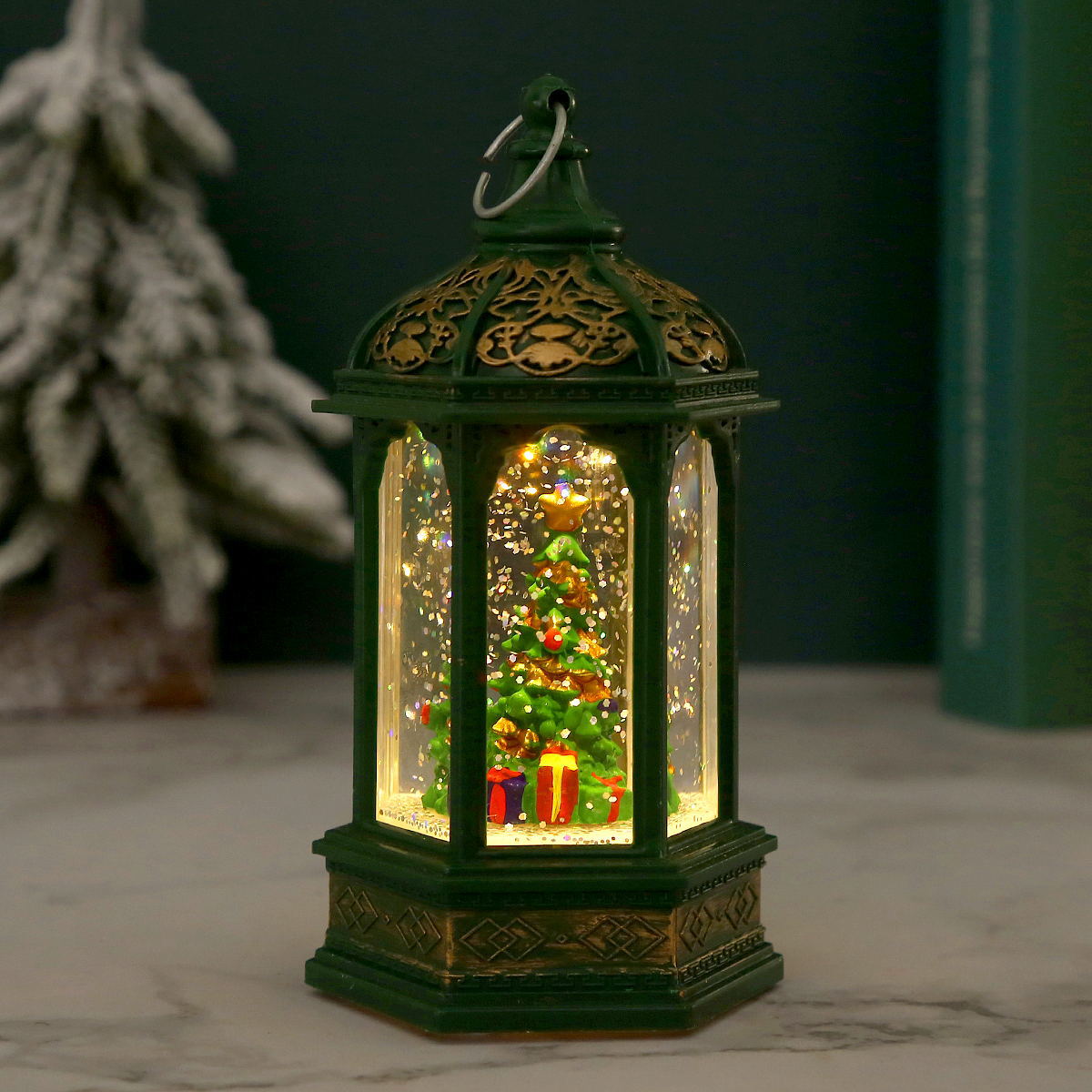 Christmas decorations, Christmas gifts, night lights, Santa Claus hexagonal lanterns, water-filled Christmas gifts for girlfriends